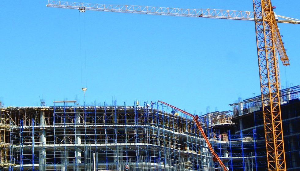 Ndertimi dhe real estate rrisin kreditimin, niveli me i larte nga maji i 2019